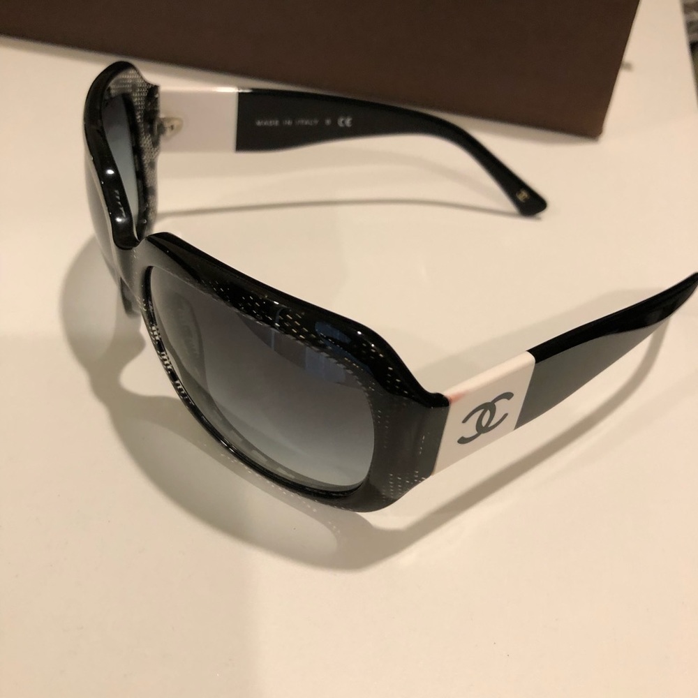 Chanel sunglasses